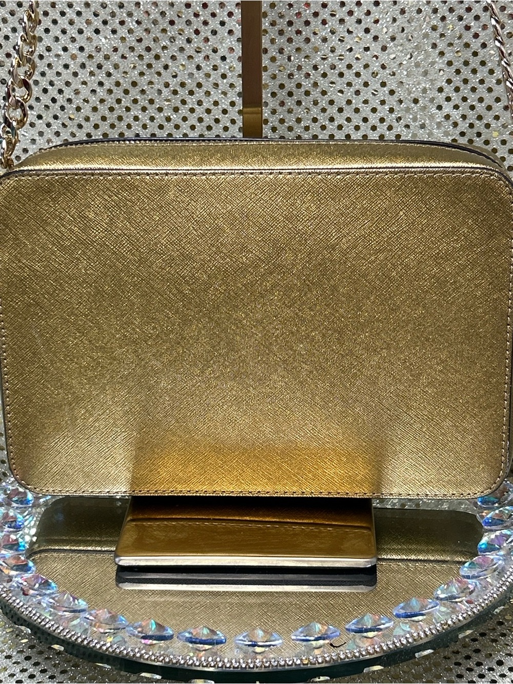 Michael Kors Gold Crossbody Bag Approx. 9.5 x 6.5 x 2 - Picture 2 of 16